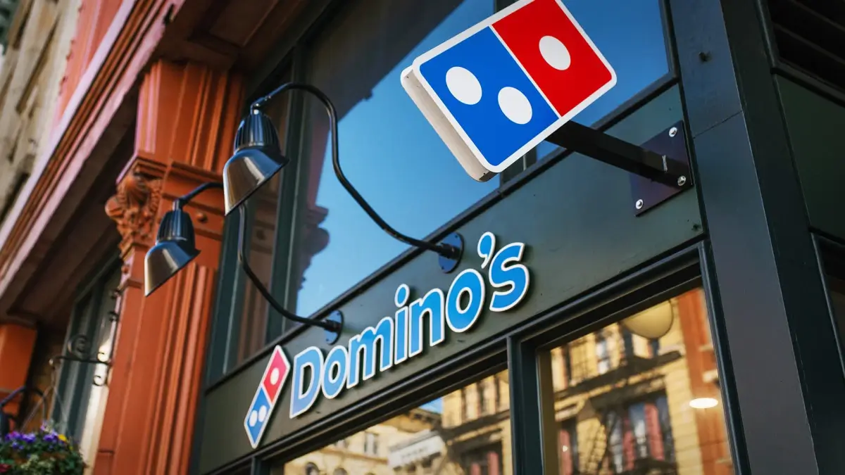 Domino's Pizza Q2 Sales Miss Expectations Amid Higher Prices & Delivery Fees. Customers cut spending on pricey food items amid inflation.
