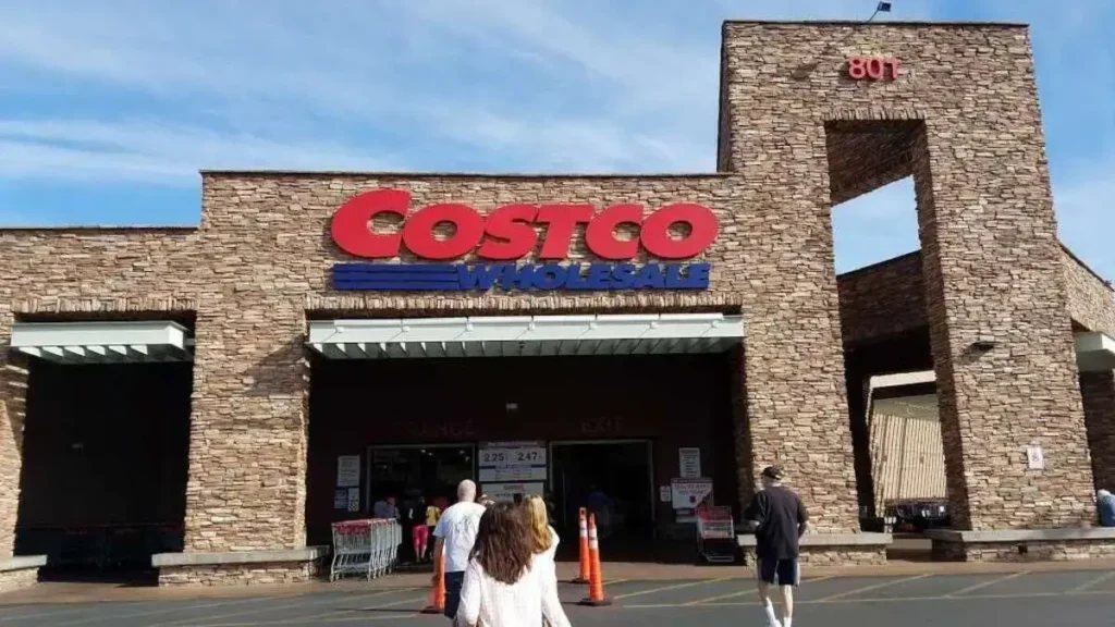 Get the scoop on Costco Hours Las Vegas 2023! Discover warehouse, bakery, food court, gas station, and more timings. Convenient shopping for all!