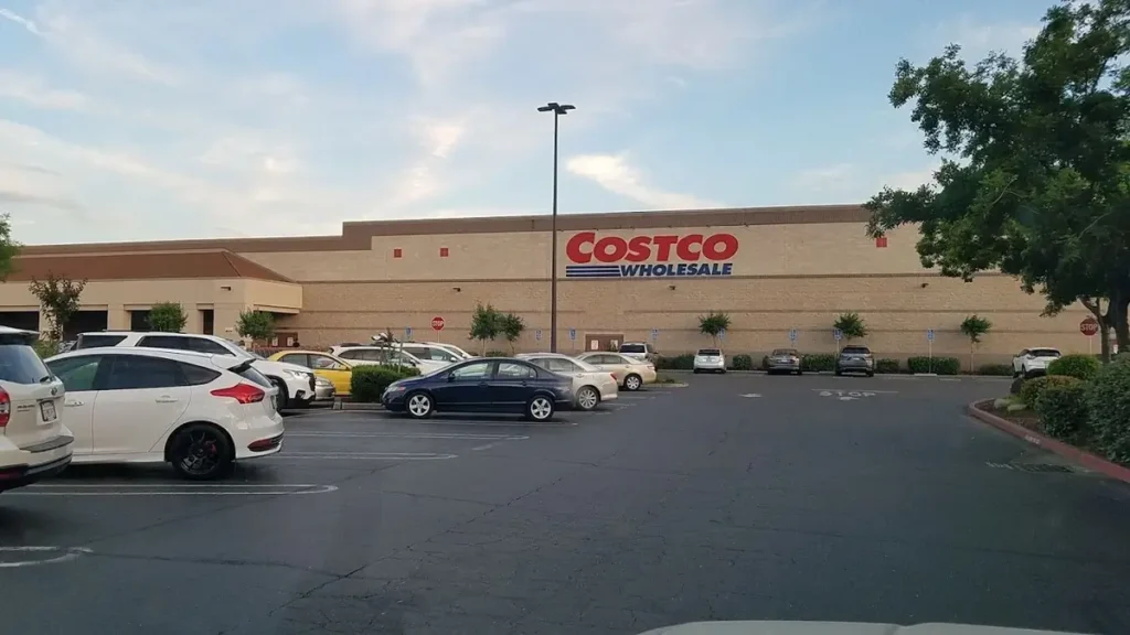 Discover Costco Hours Sacramento, CA - Plan your shopping adventure! Get the best deals on items like chicken, gas, and more. Open daily.