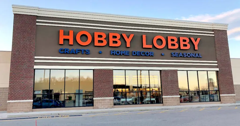 Are you a craft lover and searching for Hobby Lobby hours? Don't miss Hobby Lobby's secret hours! Find out when they're open & close near you!
